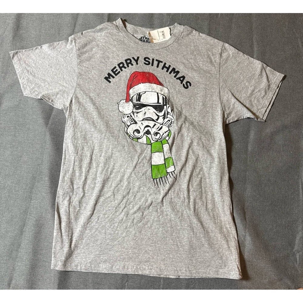 Star Wars Holiday T-Shirt‎ Large
